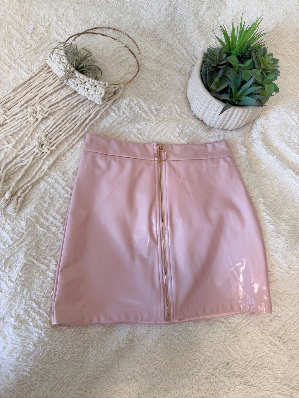 Forever 21 Blush Pink Faux Leather Zip-Front Mini Skirt